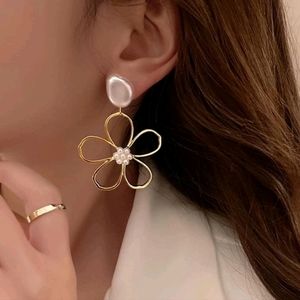 Faux Pearls earrings